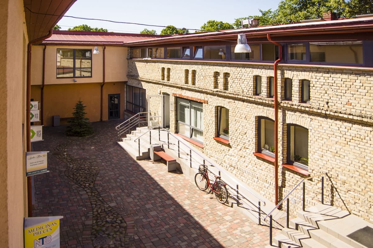 Biroja telpas Kuršu ielā 18